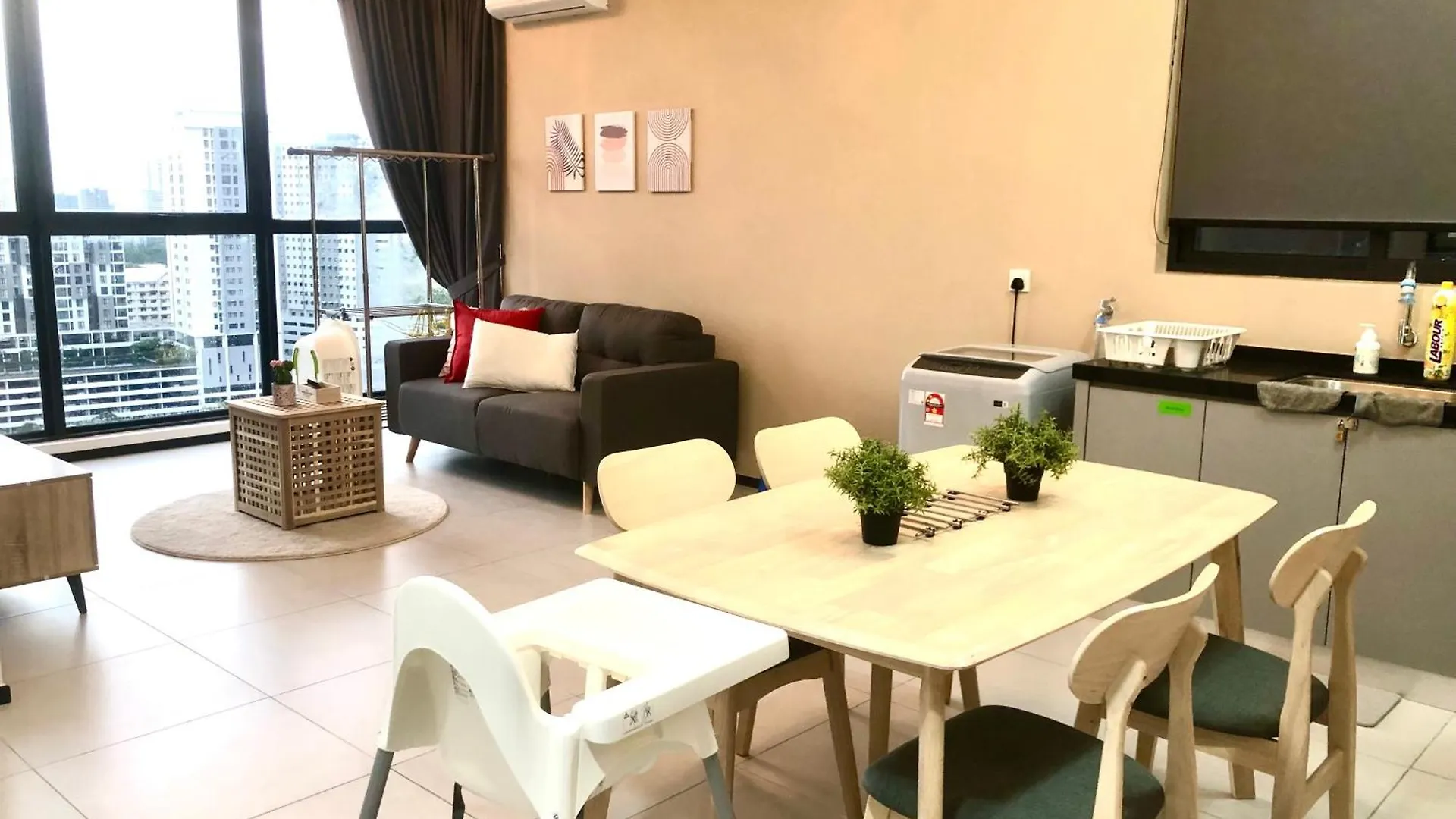 Urban Suite Condominium By Blue Sky Holidays Jelutong 0*,  Malajzia